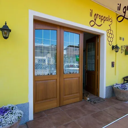 B&B Il Grappolo Foresteria Lombarda 시르미오네