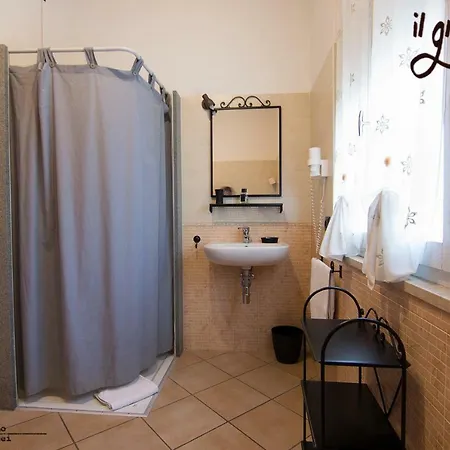 Il Grappolo Foresteria Lombarda B&B 3*