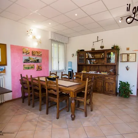 B&B Il Grappolo Foresteria Lombarda 시르미오네