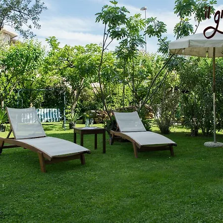 Bed & Breakfast Il Grappolo Foresteria Lombarda *